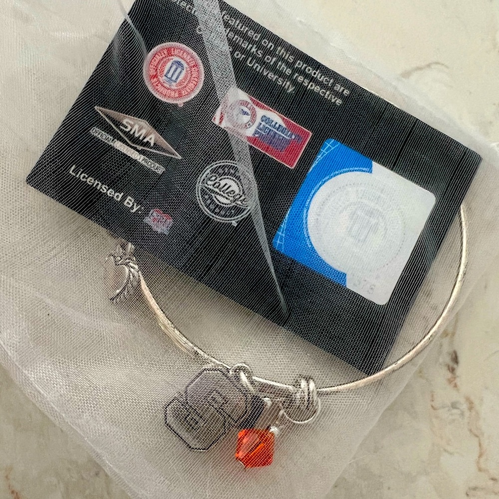 NWT Ashley Bridget silver bracelet Syracuse University. Never worn.